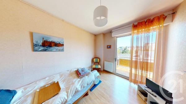 Appartement T4 à vendre  4 pièces - 90,11 m2 RODEZ - 12