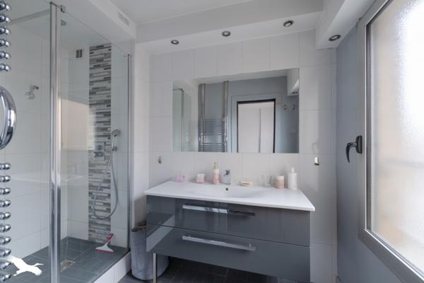 Appartement à vendre |  Eaubonne |  2 pièces | 49 m²