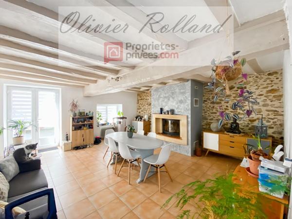 Charmante Maison de Village rénovée à Rablay-sur-Layon avec dépendance