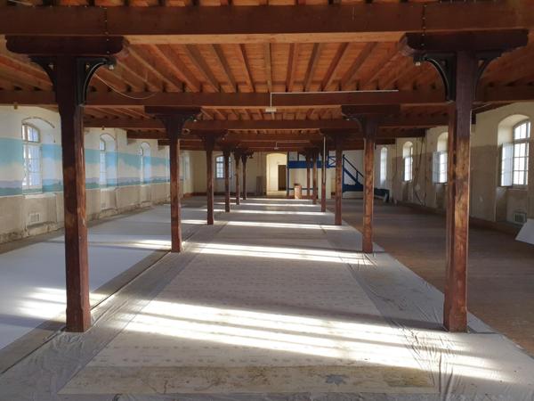 Grand ensemble immobilier de 8000m2 découpable en appartements + parking