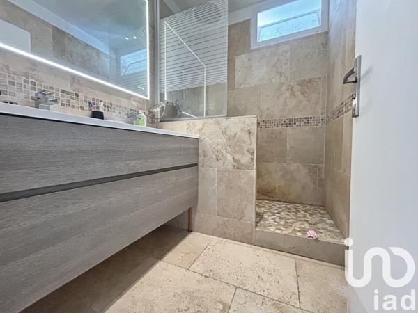 Appartement à vendre 4 pièces 80 m² Sanary-sur-Mer