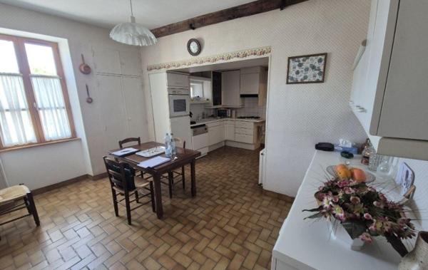 Vente Maison Immeuble Centre-ville à rafraîchir Chagny   