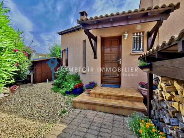 Villa
                                                                                                                                                                                                                                                                                                                        6 pièce(s)                                                                                                                                                                                                          5 chambre(s)                                                                                                                                                                                                          150  m²