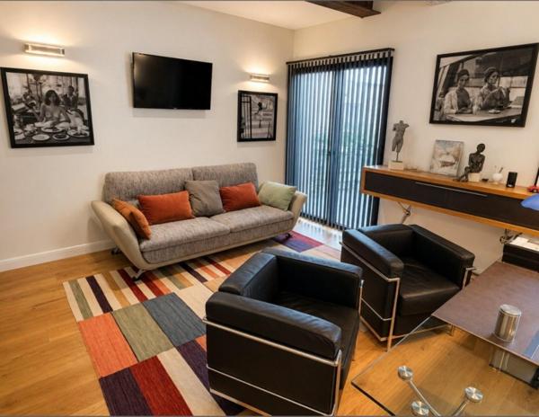 IMMEUBLE DE BUREAUX NEUF À VENDRE – BÈGLES CENTRE