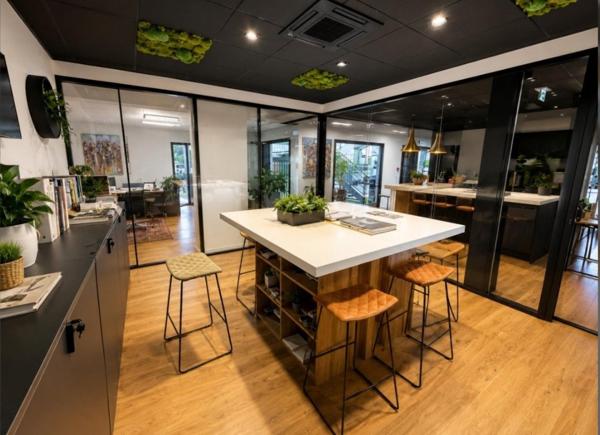 IMMEUBLE DE BUREAUX NEUF À VENDRE – BÈGLES CENTRE