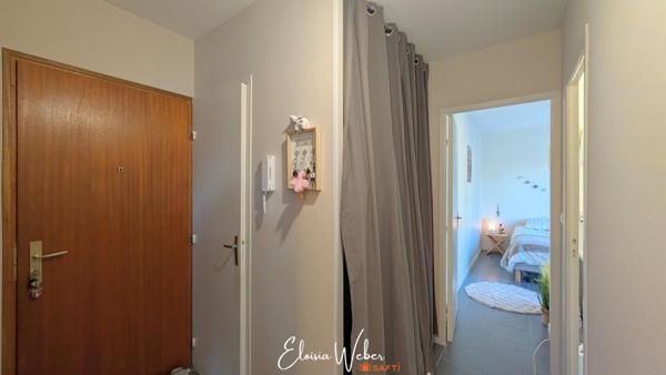 T2 meublé et loué, au calme avec parking