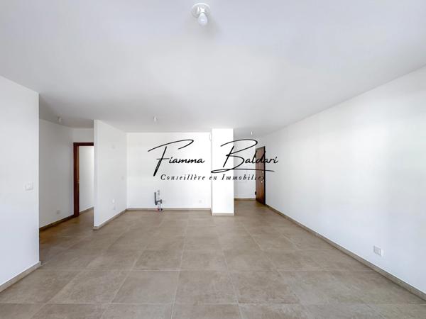 À Louer Appartement T3 de 66m², avec terrasse couverte, Borgo, Haute-Corse (20)