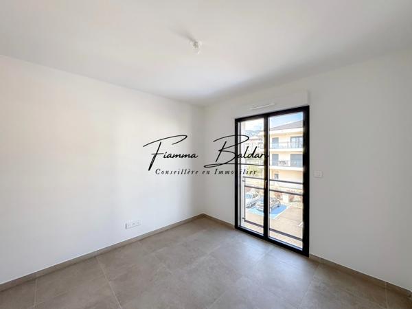 À Louer Appartement T3 de 66m², avec terrasse couverte, Borgo, Haute-Corse (20)