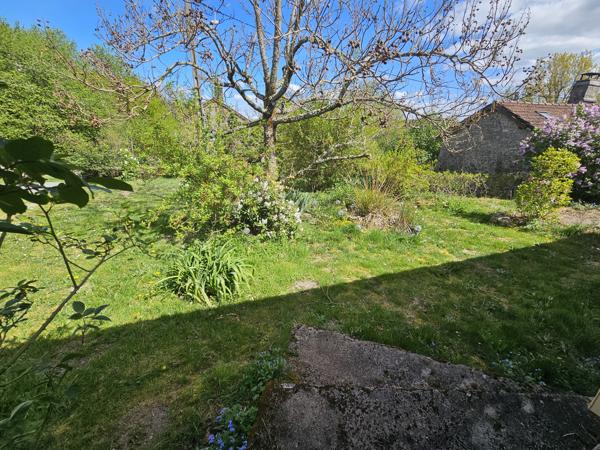 Maison
         4 pièces
        - 84 m²