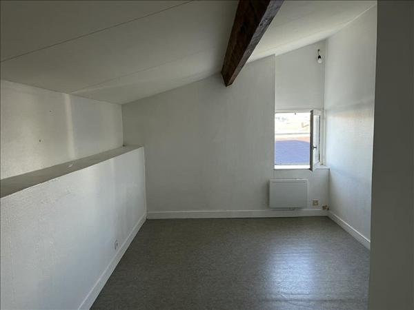 Appartement à vendre |  Gond-Pontouvre |  3 pièces | 66 m²