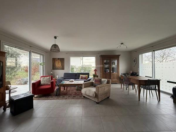 Location Villa 4 pièces 96 m2 à Puygouzon