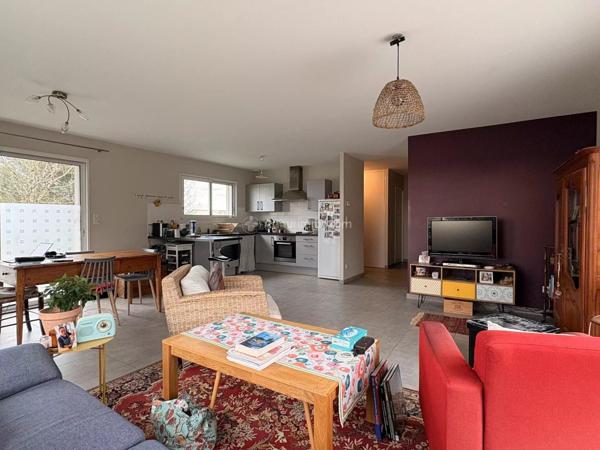 Location Villa 4 pièces 96 m2 à Puygouzon