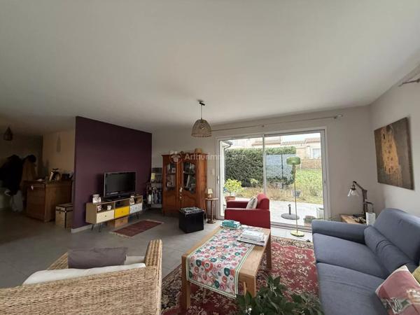 Location Villa 4 pièces 96 m2 à Puygouzon
