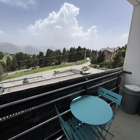 Appartement
         3 pièces
        - 40 m² Exclusivité 140 000 € *