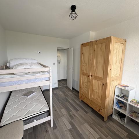 Appartement
         3 pièces
        - 40 m² Exclusivité 140 000 € *