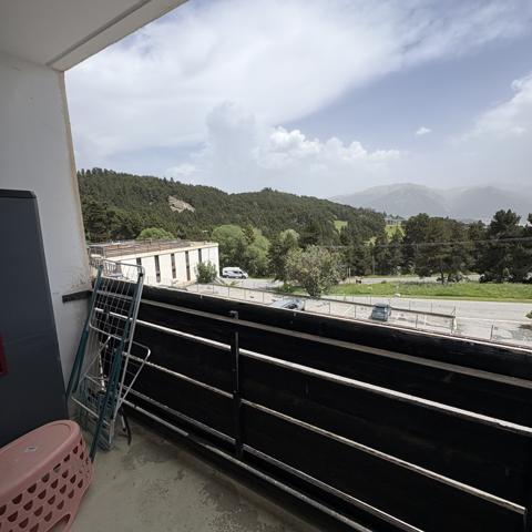 Appartement
         3 pièces
        - 40 m² Exclusivité 140 000 € *