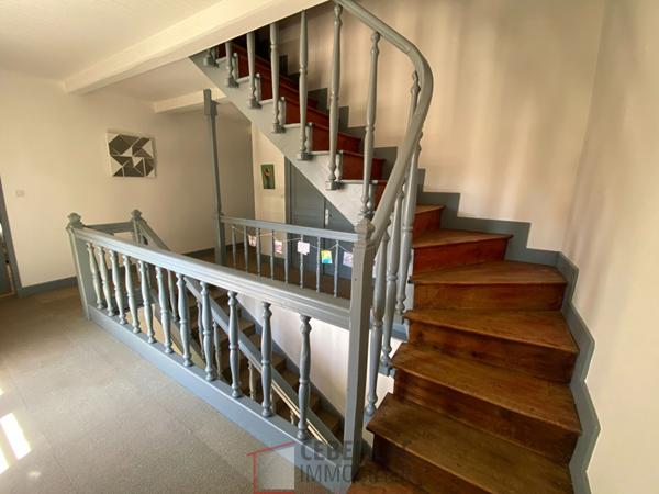 Maison 12 pièce(s) 7 chambre(s) 280 m²