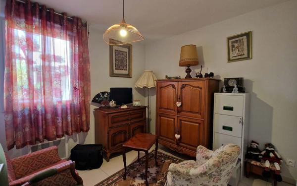 Appartement à vendre    4 pièces • 82,40 m2 Mèze