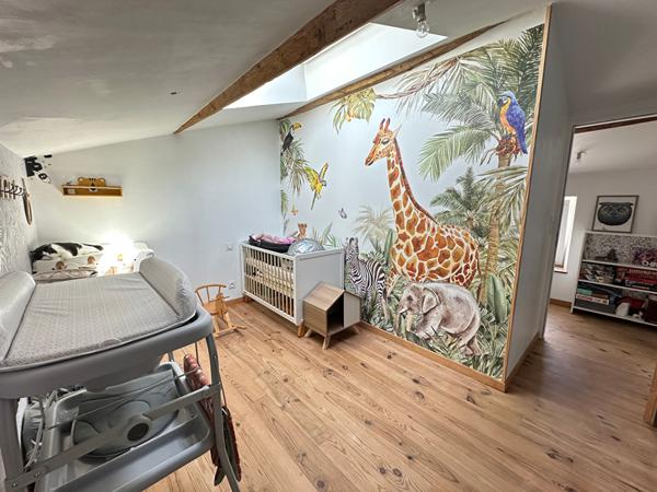 Maison en pierre 3 chambres à vendre à Maché