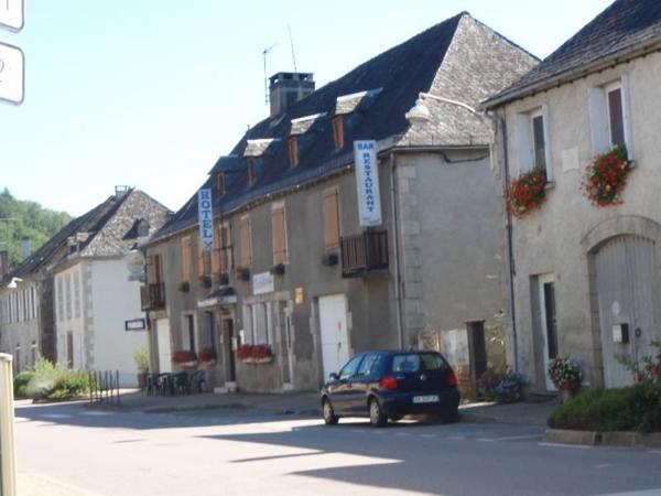 Bâtiment à usage d'habitation et commercial