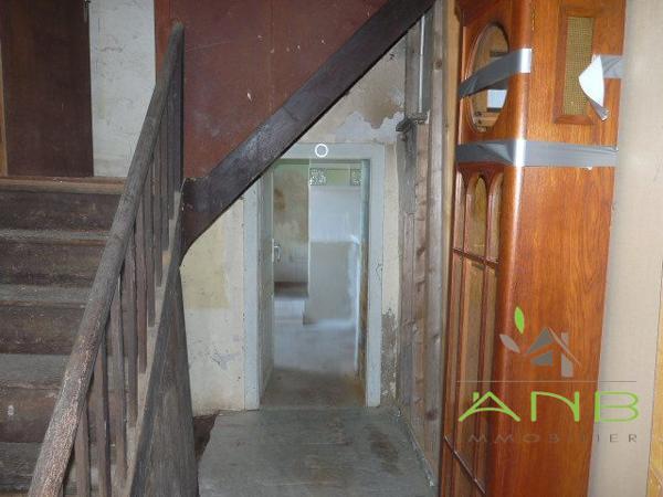 Maison mitoyenne à rénover