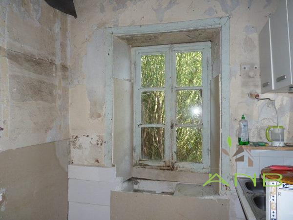 Maison mitoyenne à rénover