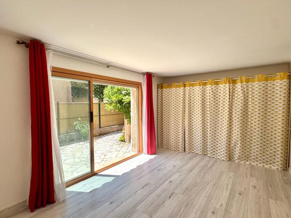 Fréjus Tour de Mare- au calme, maison 115m2+ mezzanine+garage+cave et spa à voir !