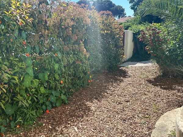 Villa Fos Sur Mer 4 pièces sur vide sanitaire et  plain pied sur 600m² de terrain