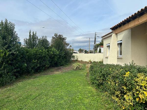 Villa Fos Sur Mer 4 pièces sur vide sanitaire et  plain pied sur 600m² de terrain