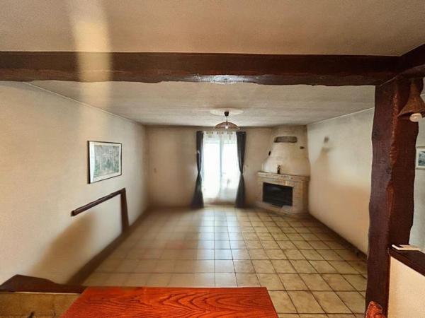 Villa Fos Sur Mer 4 pièces sur vide sanitaire et  plain pied sur 600m² de terrain