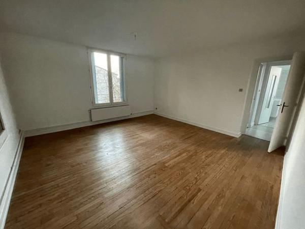 Location Appartement 4 pièces 100.9 m² - 51 RUE HENRI BAZIN Nancy 54000