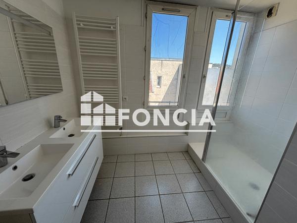 Location Appartement 4 pièces 100.87 m² - 51 RUE HENRI BAZIN Nancy 54000