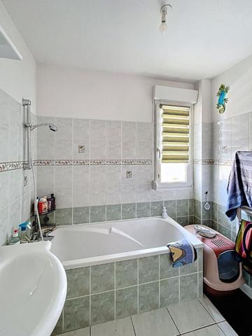 Maison 4 pièces à DARNIEULLES - 97.70 m²