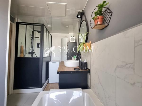 Maison
                                                                                                                                                                                                                                                                                                                        4 pièce(s)                                                                                                                                                                                                          3 chambre(s)                                                                                                                                                                                                          85  m²