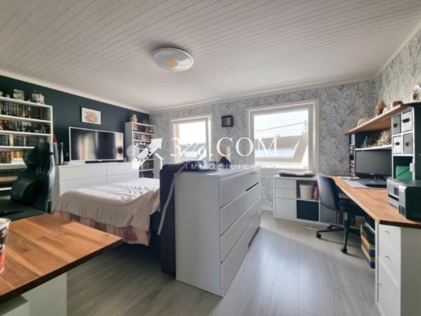 Maison
                                                                                                                                                                                                                                                                                                                        4 pièce(s)                                                                                                                                                                                                          3 chambre(s)                                                                                                                                                                                                          85  m²