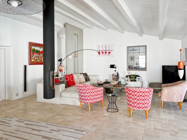 Maison à vendre 8 pièces RIVEDOUX PLAGE (17)