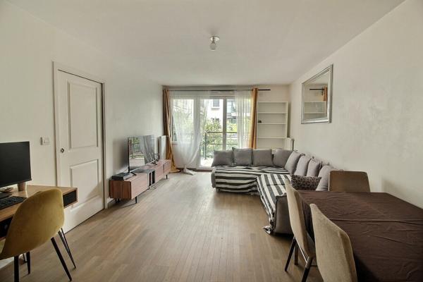 Appartement Suresnes 4 pièces 81 m² avec un jardin de 100 m² + balcon + parking