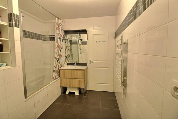 Appartement Suresnes 4 pièces 81 m² avec un jardin de 100 m² + balcon + parking