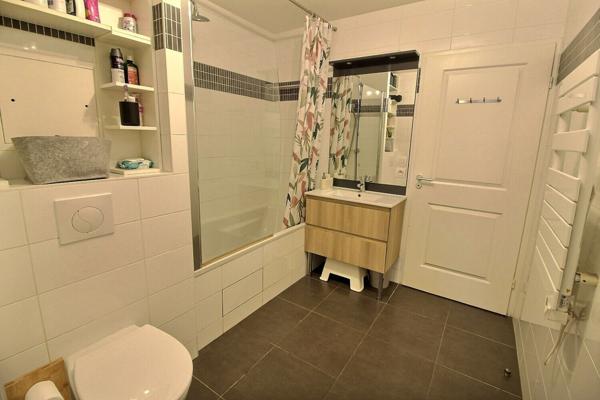 Appartement Suresnes 4 pièces 81 m² avec un jardin de 100 m² + balcon + parking