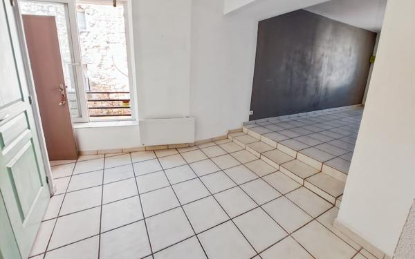Appartement à vendre    2 pièces •  Manosque