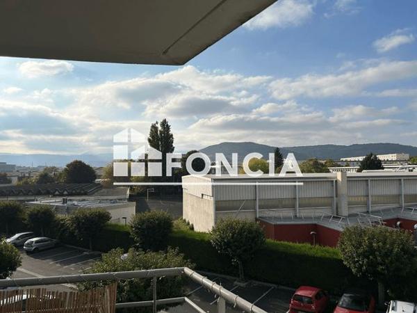 Location Appartement 2 pièces 33.33 m² - 18 BOULEVARD JOHN KENNEDY RESIDENCE LA FEUILLEE APPART C26 Clermont Ferrand 63100