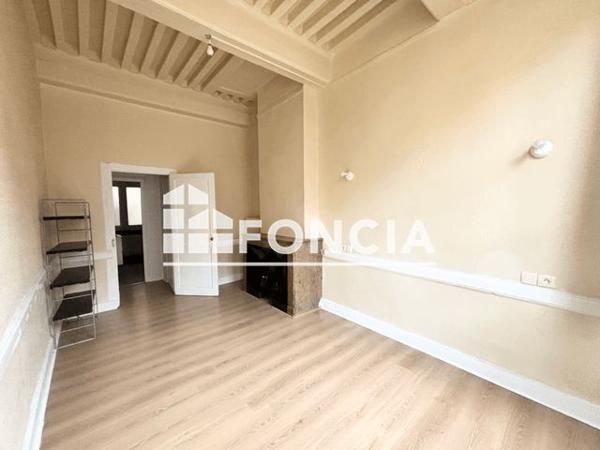 Location Appartement 4 pièces 106.3 m² - 31 RUE SAINT GEORGES Lyon 69005