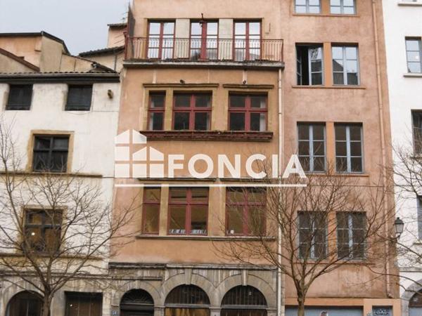 Location Appartement 4 pièces 106.3 m² - 31 RUE SAINT GEORGES Lyon 69005