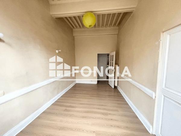 Location Appartement 4 pièces 106.3 m² - 31 RUE SAINT GEORGES Lyon 69005