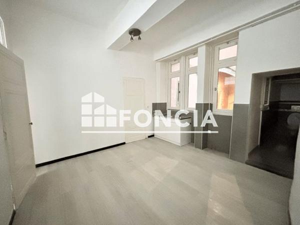 Location Appartement 4 pièces 106.3 m² - 31 RUE SAINT GEORGES Lyon 69005