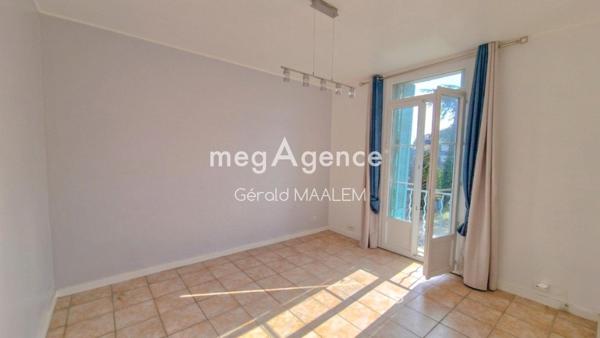 Maison à FREJUS, 83600 - 6 pièces 117m²