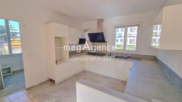 Maison à FREJUS, 83600 - 6 pièces 117m²
