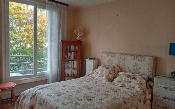 Appartement à louer    3 pièces • 57 m2 Chaville