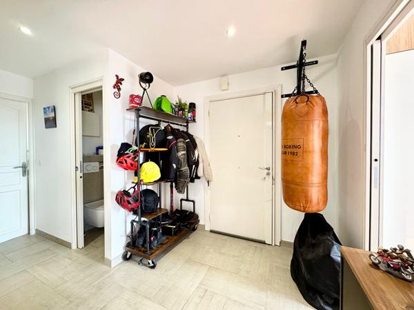 Mougins, location 5 pièces meublé.