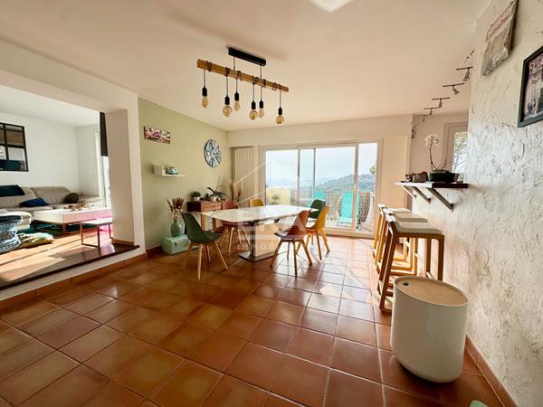 Mougins, location 5 pièces meublé.